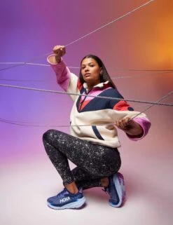 Hoka Challenger 7 - Meteor/Night Sky 13 Hoka Challenger 7 - Meteor/Night Sky -The Sports Edit 311023 TSE EDITORIAL 0075 f6b7a693 85b2 435a b002 f297d9a9f9e3