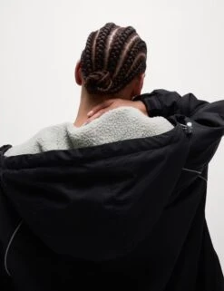 Stormwear Borg Lined Changing Robe - Black -The Sports Edit 5973 1