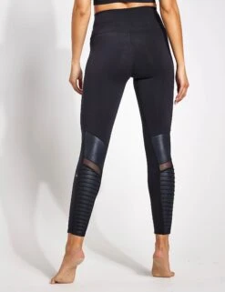 7/8 High Waisted Moto Legging - Black/Glossy -The Sports Edit ALO 7 8 High Waisted Moto Legging ZSF613 Black Glossy 0021