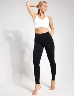 High Waisted Airbrush Legging - Black 8 High Waisted Airbrush Legging - Black -The Sports Edit ALO high waist airbrush legging black 0009