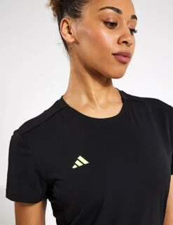 ADIDAS Adizero Essentials Running T-Shirt - Black -The Sports Edit Adidas ADIZERO E TEE IN1172 BLACK 0025