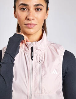 ADIDAS Own The Run Vest - Putty Mauve -The Sports Edit Adidas OTR B VEST PUTMAU IN1575 PINK 0015
