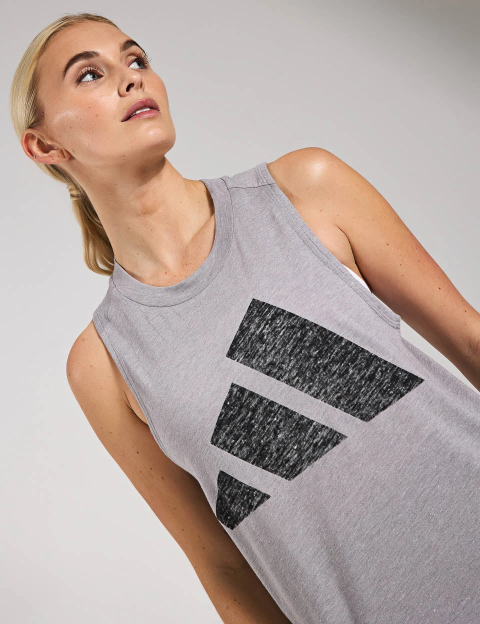 ADIDAS Essentials Winners Tank Top - Solid Grey/Black 5 ADIDAS Essentials Winners Tank Top - Solid Grey/Black - Image 3