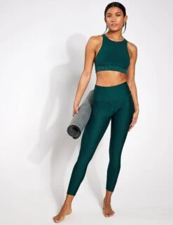 7/8 High Waisted Airlift Legging - Midnight Green 8 7/8 High Waisted Airlift Legging - Midnight Green -The Sports Edit Alo Yoga 7 8 HIGH WAIST AIRLIFT LEGGING W5766R MIDNIGHT GREEN 0002