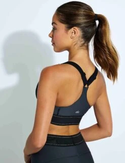 Airlift Suit Up Bra - Anthracite -The Sports Edit Alo Yoga AIRLIFT SUIT UP BRA W9360R ANTHRACITE 0032