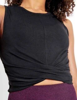 Cover Tank - Black -The Sports Edit Alo Yoga COVER TANK W2564R BLACK 0033