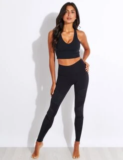 Airbrush Real Bra Tank - Black 8 Airbrush Real Bra Tank - Black -The Sports Edit Alo Yoga REAL BRA TANK W9277R BLACK 0015