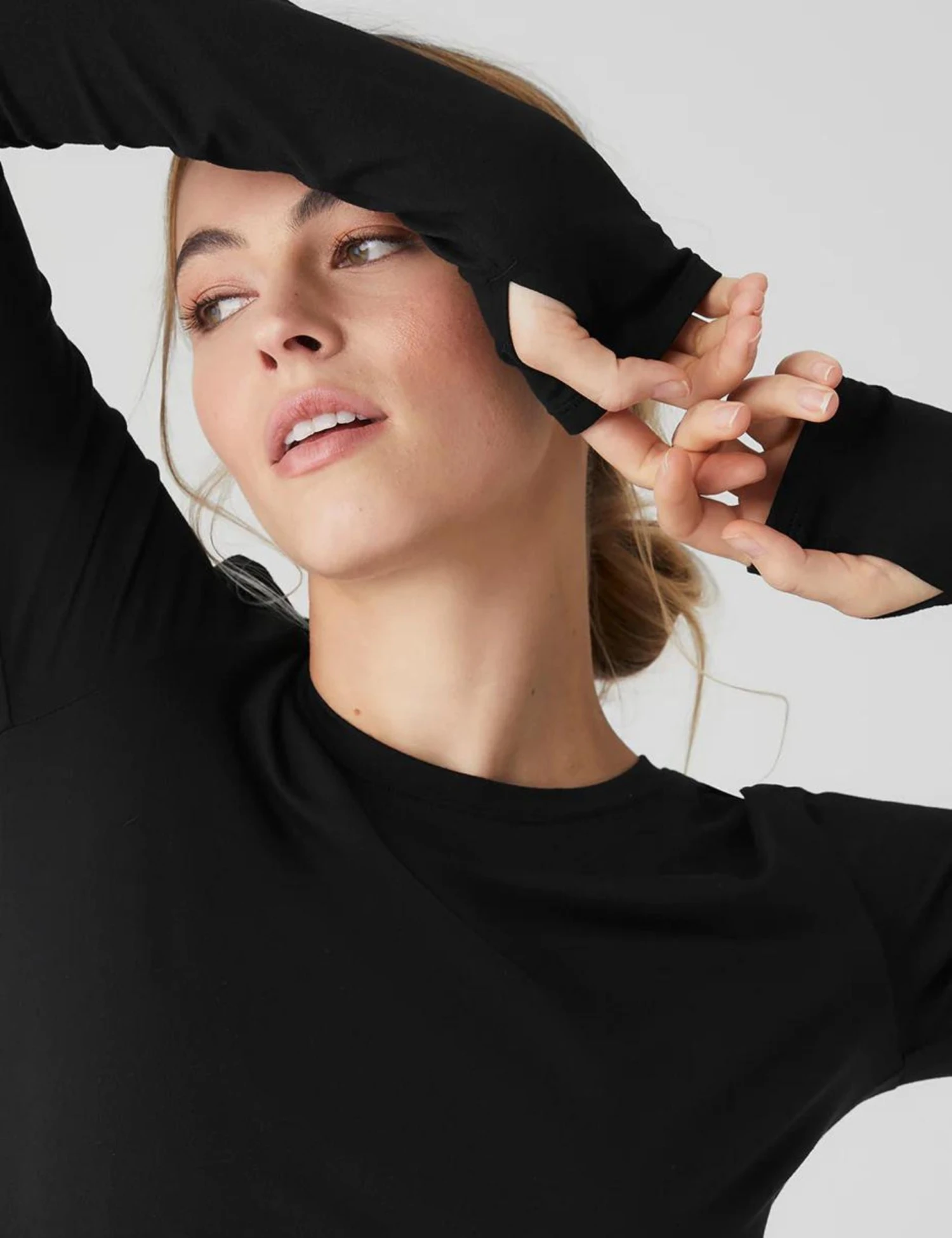 Alosoft Finesse Long Sleeve - Black 6 Alosoft Finesse Long Sleeve - Black - Image 4