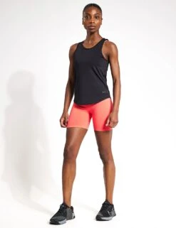 Born Daila Tank - Black 9 Born Daila Tank - Black -The Sports Edit BORN Daila Tank Top P22CS21 C BLA Black 0015