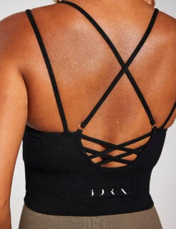 Born India Seamless Bra - Black 8 Born India Seamless Bra - Black -The Sports Edit BORN India Seamless Bra O22SM18 B Black 0038