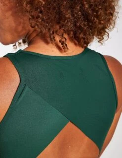 Born Nara Bra - Moss -The Sports Edit BORN Nara Perf Bra I22CS70 BM Moss 0032