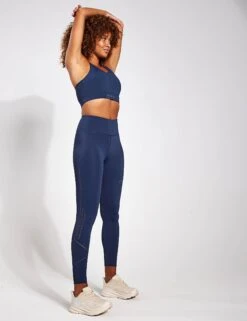 Born Saril Bra - Sailor Blue -The Sports Edit BORN Saril Perf Bra O22CS40 B Sailor Blue 0002