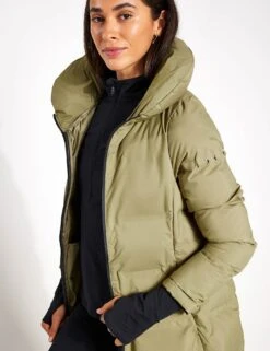 Born Waterproof Coat - Roots -The Sports Edit BORN Waterproof Coat O22CS01 Roots 0025
