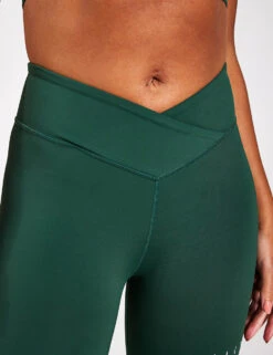 Born Nara Legging - Moss -The Sports Edit BORN legging Moss 0010