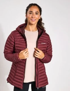 Berghaus Nula Micro Jacket - Garnet -The Sports Edit Berghaus Nula Micro Jacket 4 A000780 KW5 Garnet 0002