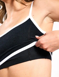 Beyond Yoga Spacedye New Moves High Cropped Tank - Darkest Night/Cloud White -The Sports Edit Beyond Yoga Spacedye New Moves High Cropped Tank SD4679BLA S 0075