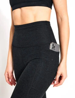 Beyond Yoga Spacedye Out Of Pocket High Waisted Capri Legging - Darkest Night -The Sports Edit Beyond Yoga Spacedye Out Of Pocket High Waisted Capri Legging SD3511BLAS 0004