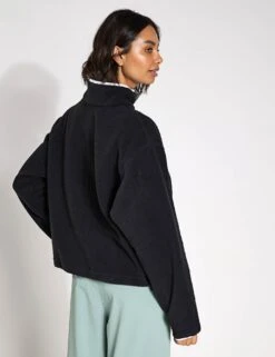 Columbia Helvetia II Cropped Sherpa Half Snap Fleece - Black -The Sports Edit Columbia Helvetia II Cropped Half Snap Fleece 2092231008 Black 0023