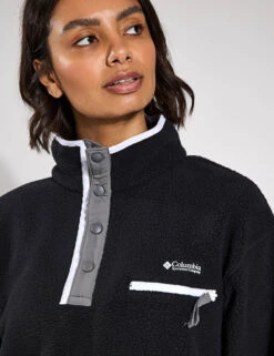 Columbia Helvetia II Cropped Sherpa Half Snap Fleece - Black -The Sports Edit Columbia Helvetia II Cropped Half Snap Fleece 2092231008 Black 0029