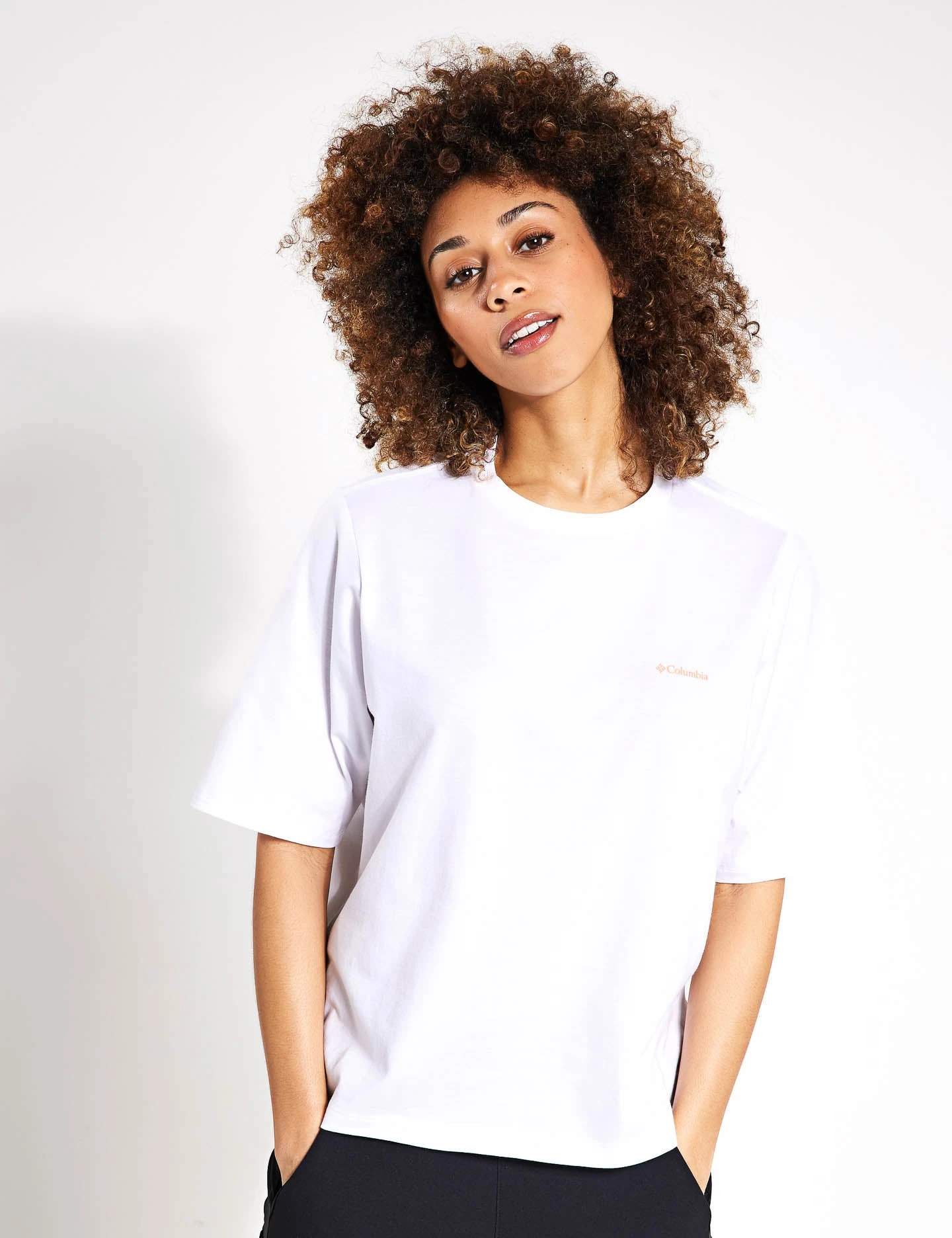 Columbia North Cascades Graphic T-Shirt - White/Wavy Rays 4 Columbia North Cascades Graphic T-Shirt - White/Wavy Rays - Image 2