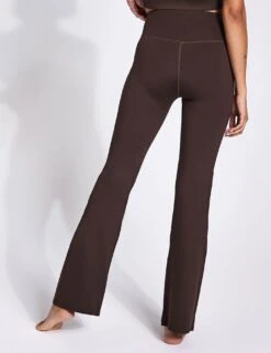 Compressive Flare Legging - Cocoa Bean -The Sports Edit Girlfriend Collective COMPRESSIVE FLARE LEGGING 4038 COB Cocoa Bean 0003