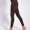 Compressive High Waisted Legging - Cocoa Bean 1 Compressive High Waisted Legging - Cocoa Bean -The Sports Edit Girlfriend Collective COMPRESSIVE HIGH RISE LEGGING LONG 4007 COB Cocoa Bean 0002