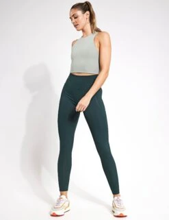 Compressive High Waisted Legging - Moss -The Sports Edit Girlfriend Collective Compressive high rise long 4007 CQ Moss 0003