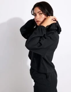 Hummingbird Half Zip Windbreaker - Black -The Sports Edit Girlfriend Collective GC HUMMINGBIRD HALF ZIP WINDBREAKER 6006 JB BLACK S 0119