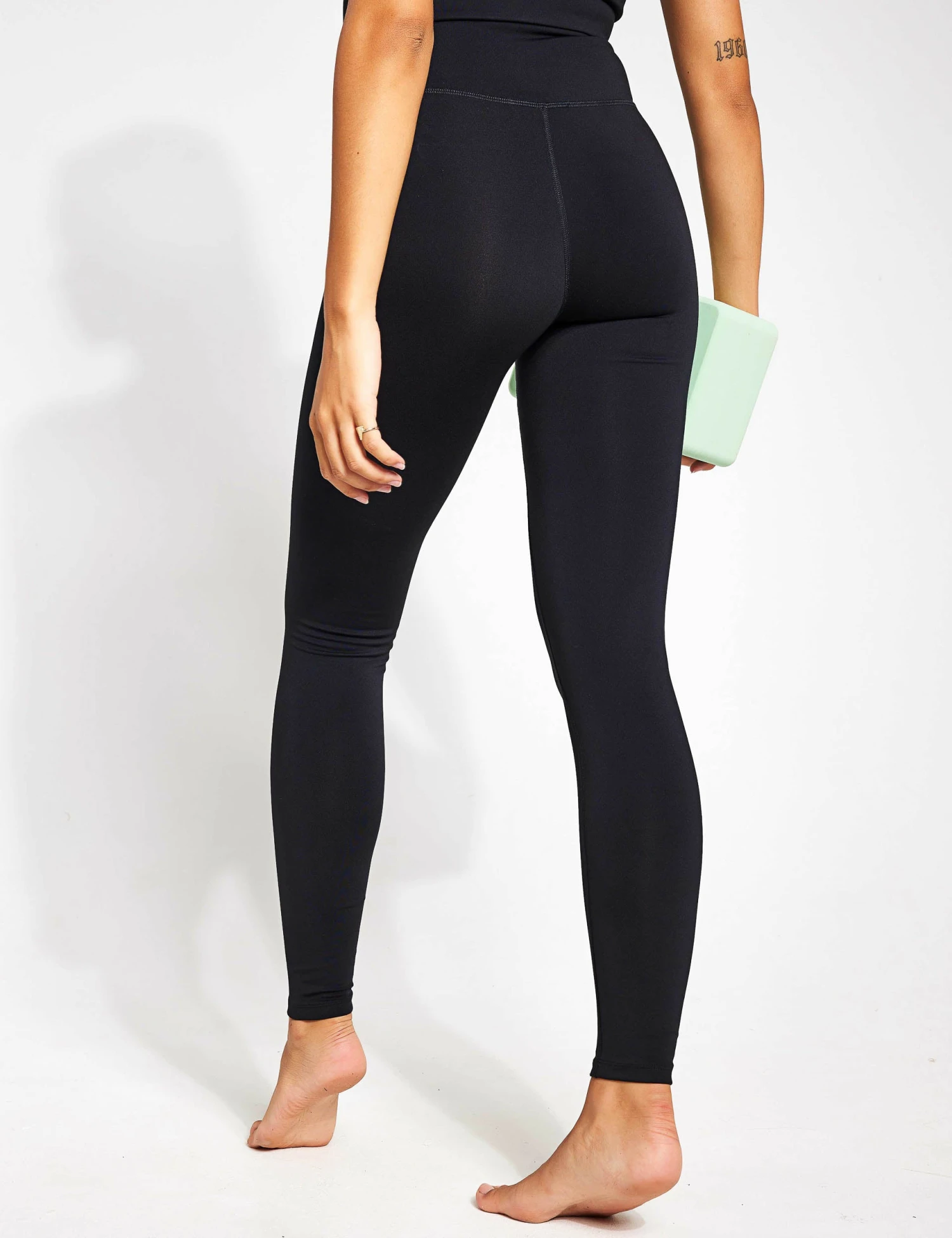 Luxe Legging - Black 3 Luxe Legging - Black