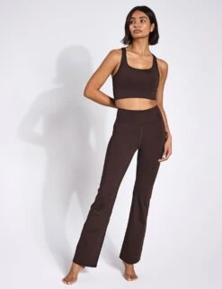 Paloma Bra Classic - Cocoa Bean -The Sports Edit Girlfriend Collective PALOMA BRA 1002 COB Cocoa Bean 0017 d9ccbf69 df4d 4d97 8897 44cea376083e