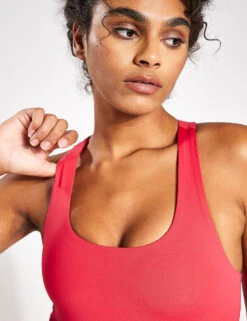 Paloma Bra Classic - Cherry -The Sports Edit Girlfriend Collective PALOMA BRA 1002 SP Cherry sp 0041