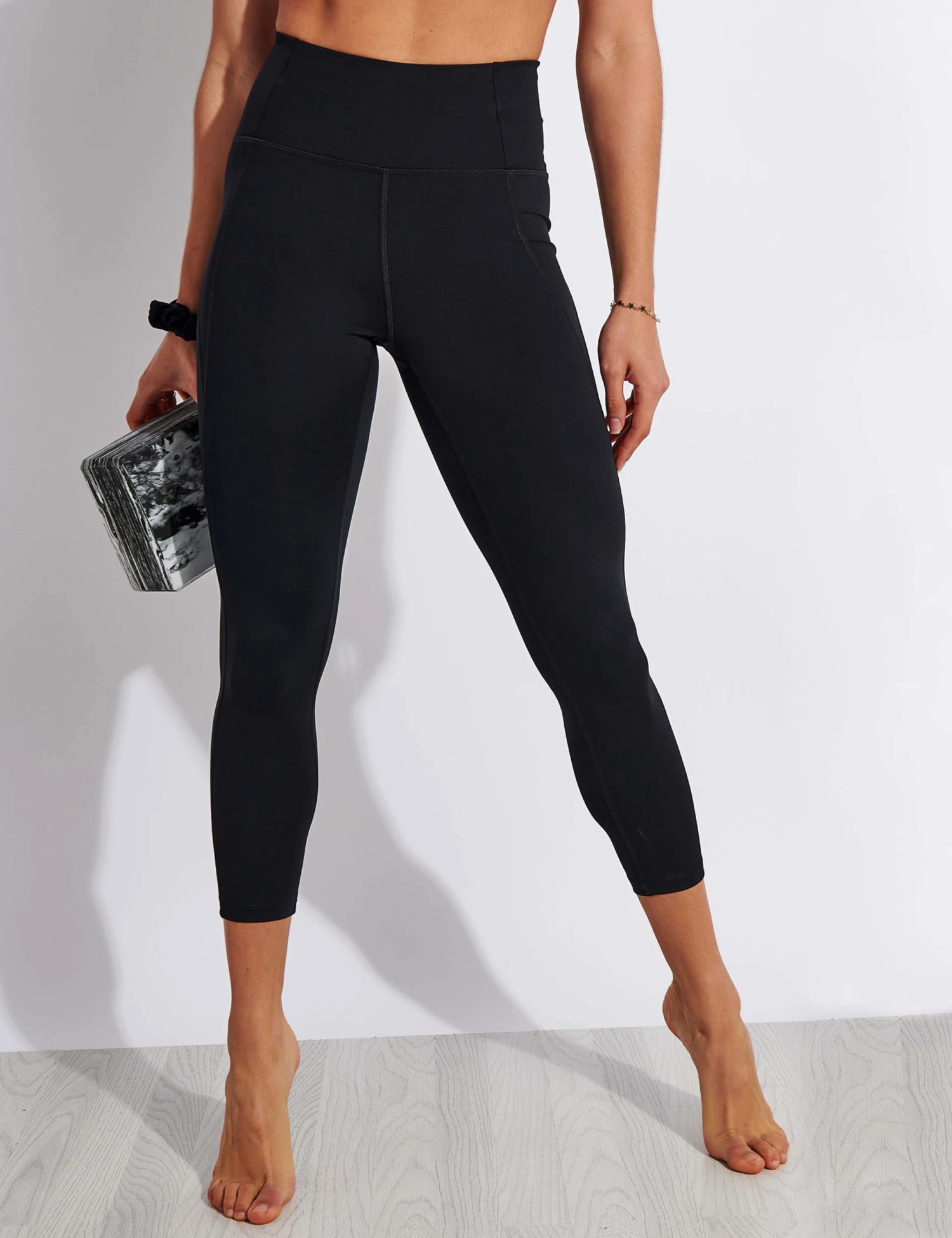 Compressive High Waisted 7/8 Legging - Black 3 Compressive High Waisted 7/8 Legging - Black