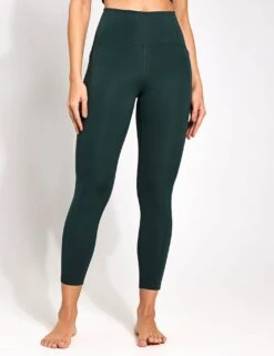 High Waisted 7/8 Pocket Legging - Moss 11 High Waisted 7/8 Pocket Legging - Moss -The Sports Edit GirlfriendCollective High Waisted 7 8 Pocket Legging Moss MHF147 0003