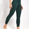 High Waisted 7/8 Pocket Legging - Moss 1 High Waisted 7/8 Pocket Legging - Moss -The Sports Edit GirlfriendCollective High Waisted 7 8 Pocket Legging Moss MHF147 0007