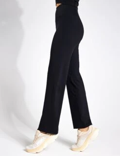 Straight Leg Yoga Joggers - Black