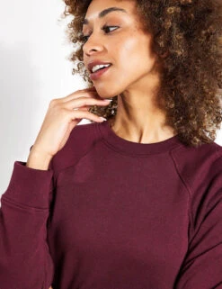 Cotton Rich Crew Neck Sweatshirt - Burgundy 9 Cotton Rich Crew Neck Sweatshirt - Burgundy -The Sports Edit Goodmove SUPERSOFT POCKETSWEAT 5858 BU BURGUNDY 0004