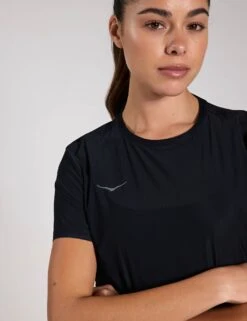 Hoka Airolite Run Top - Black 10 Hoka Airolite Run Top - Black -The Sports Edit Hoka Airolite Run Top Black 1151084 BLKS 0020