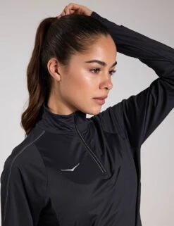 Hoka GlideTech Quarter Zip - Black -The Sports Edit Hoka GlideTech Quarter Zip Black 1164155 BLKS 0020