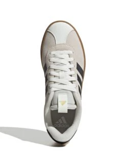 ADIDAS VL Court 3.0 Shoes - Off White/Grey Six/Gold Metallic 12 ADIDAS VL Court 3.0 Shoes - Off White/Grey Six/Gold Metallic -The Sports Edit JP5351 3 FOOTWEAR Photography Top Portrait View white