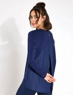 Kendall Long Sleeve Top - Navy 8 Kendall Long Sleeve Top - Navy -The Sports Edit Lilybod Kendall Longsleeve LT88 NB Navy 0018