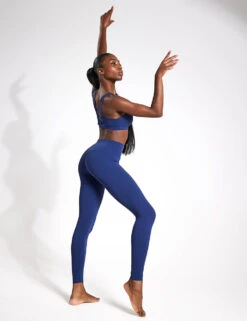 Nike Alate Trace Bra - Midnight Navy/White -The Sports Edit Nike Alate Trace Bra do6608 410 Navy White 0009 326d294f 14ac 4183 a9dc 4802f5b4377e