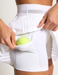 NikeCourt Advantage Dri-FIT Pleated Tennis Skirt - White 8 NikeCourt Advantage Dri-FIT Pleated Tennis Skirt - White -The Sports Edit Nike NikeCourt Advantage Dri FIT Pleated Tennis Skirt White FZ6512 100S 0022