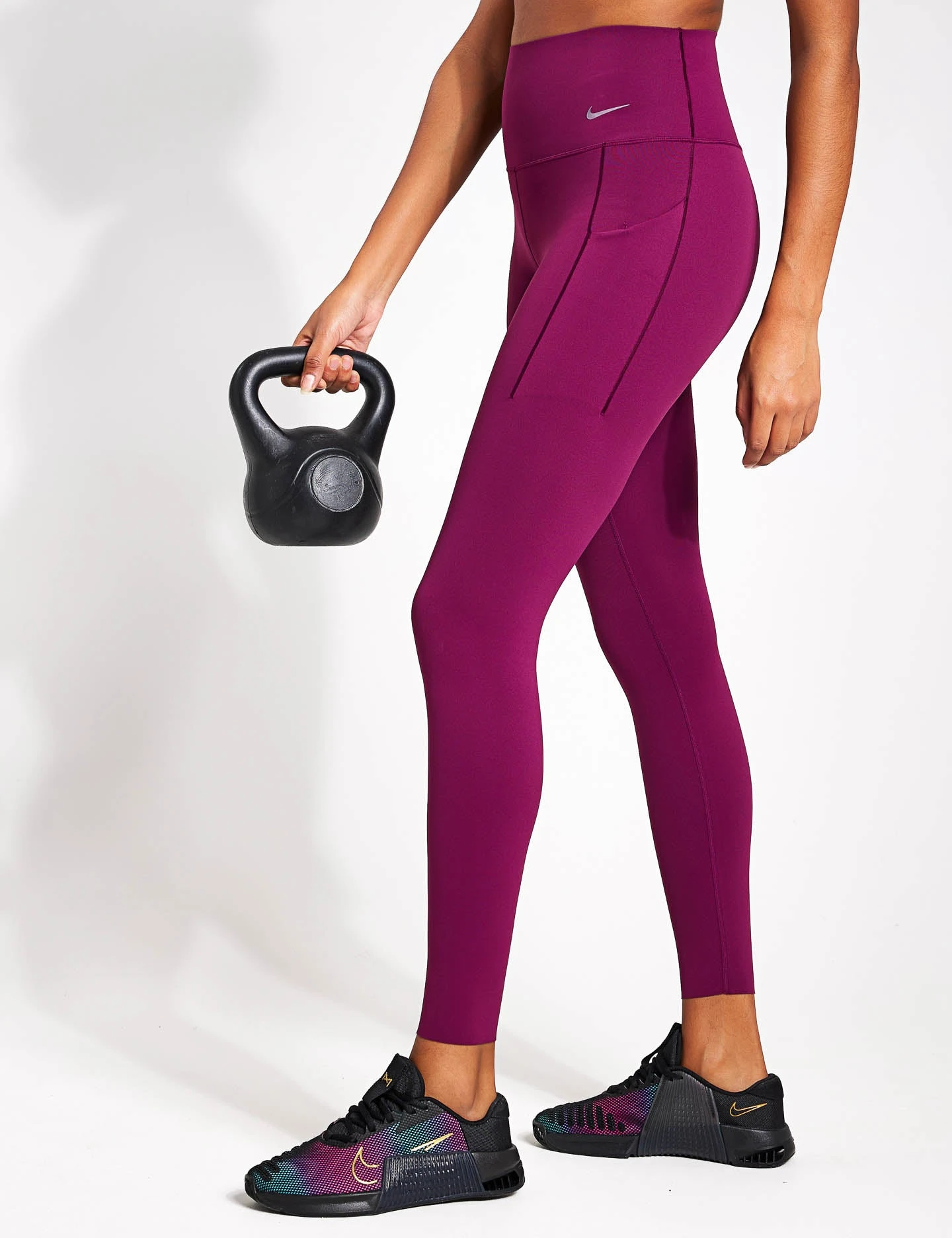Nike Universa High Waisted Leggings - Bordeaux/Black 3 Nike Universa High Waisted Leggings - Bordeaux/Black
