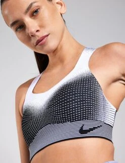 Nike Swoosh Flyknit Bra - Black/White/Bright Crimson -The Sports Edit Nike W NK SWSH FLYNIT BRA DQ5119 010 BLACK WHITE BRIGHT CRIMSON 0037