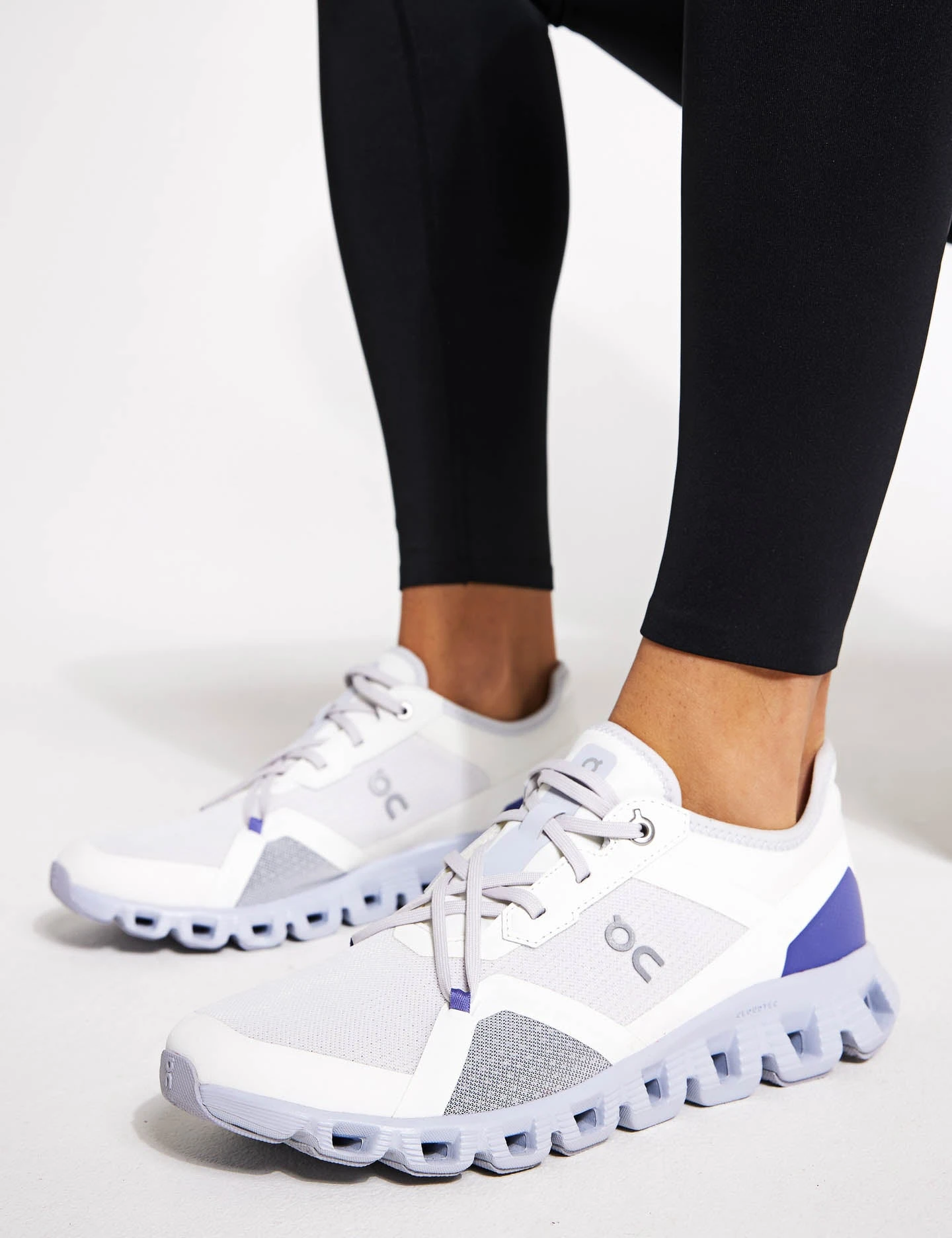 On Running Cloud X 3 AD - Undyed/Nimbus 10 On Running Cloud X 3 AD - Undyed/Nimbus - Image 8