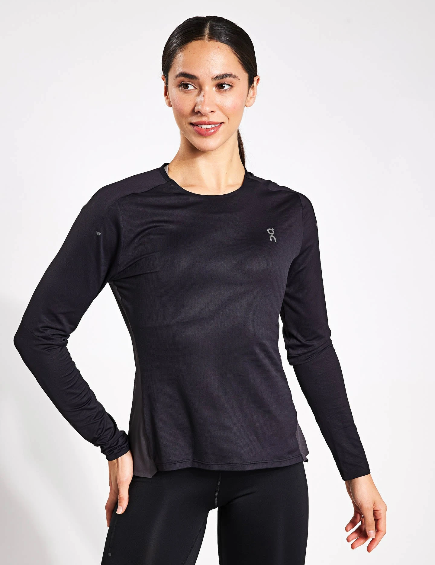 On Running Core Long-T - Black 3 On Running Core Long-T - Black