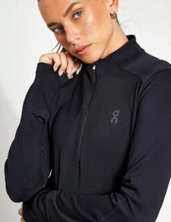 On Running Climate Shirt - Black -The Sports Edit ON Running Climate Shirt 263 00471 Black 0024