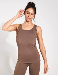 Reebok Active Collective Chill+ Dreamblend Tank Top - Utility Brown -The Sports Edit Reebok Active Collective Dreamblend Bra Utility Brown 100076326UTIBRO Utility Brown 0008