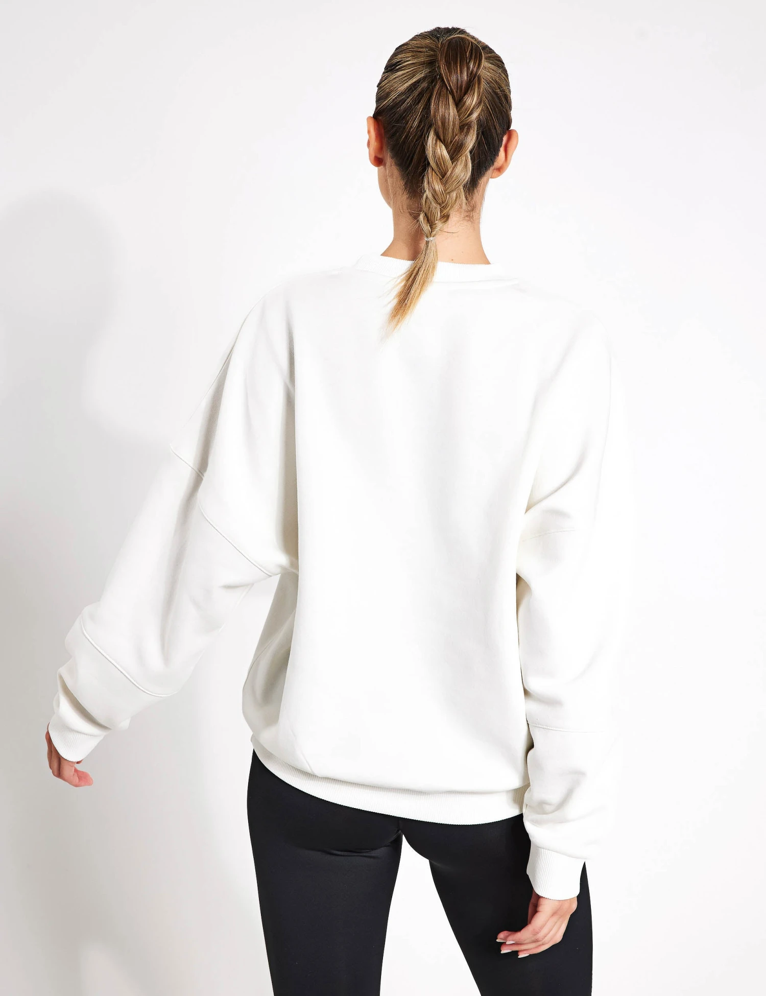 Reebok Lux Oversized Crew - Chalk 5 Reebok Lux Oversized Crew - Chalk - Image 3