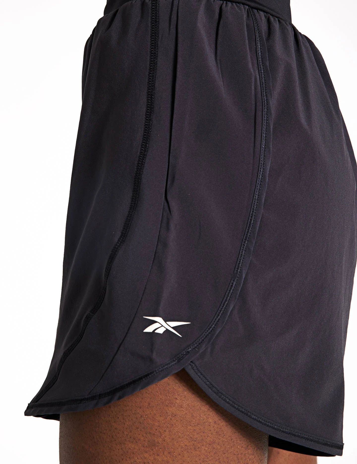 Reebok Lux Woven Short - Black 5 Reebok Lux Woven Short - Black - Image 3